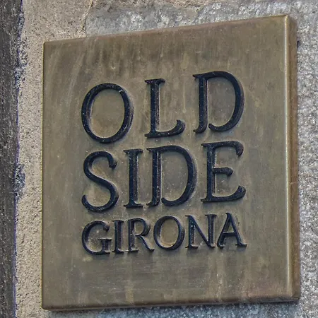 Old Side One アパート *